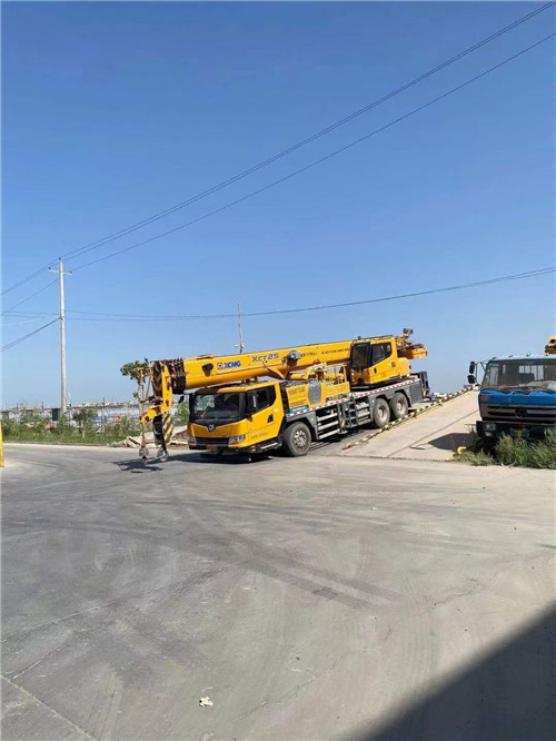 乐都区吊车作业时，可能会产生哪些额外收费项目？